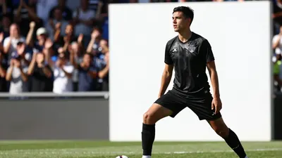 AIK:s supportrar får information inför bortamatchen mot Halmstads BK på Örjans Vall söndag klockan 14:00, med öppning av...